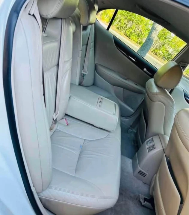 2003 Lexus ES 3rd Gen - Image 6 of 8