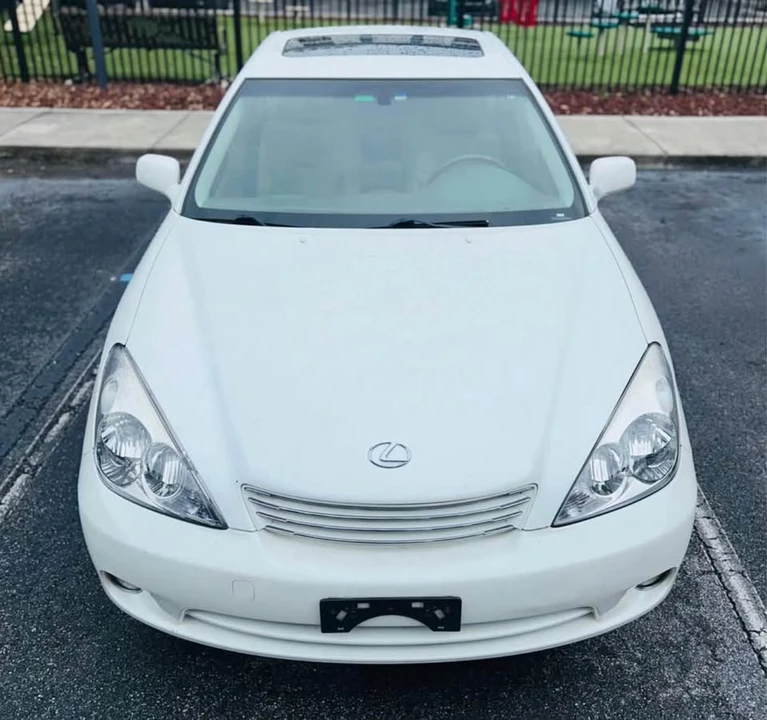 2003 Lexus ES 3rd Gen - Image 3 of 8