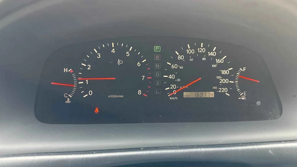 2001 Lexus ES 3rd Gen - Image 10 of 10