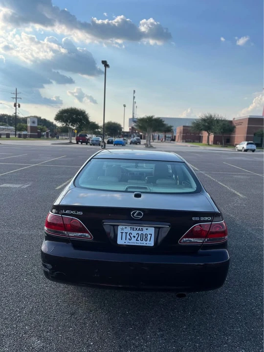 Lexus ES 3rd Gen - Image 6 of 10