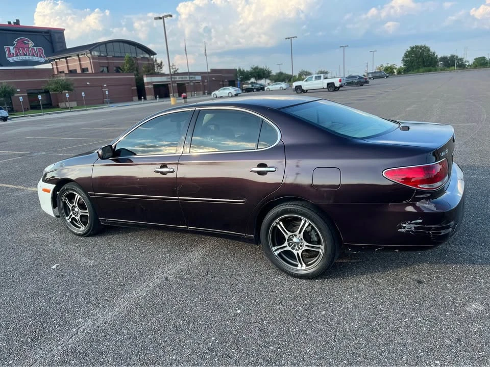 Lexus ES 3rd Gen - Image 3 of 10