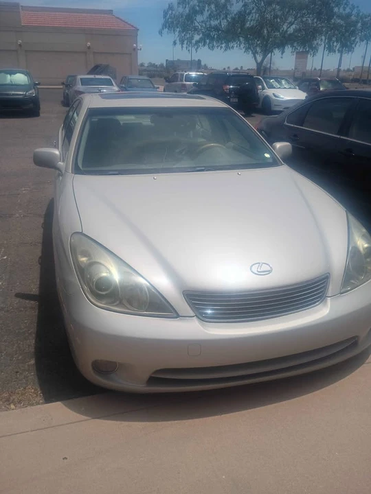 Lexus ES 4th Gen - Image 4 of 4