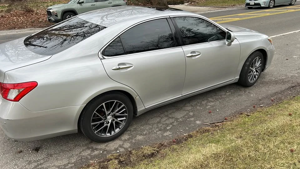 2007 Lexus ES 5th Gen - Image 7 of 7