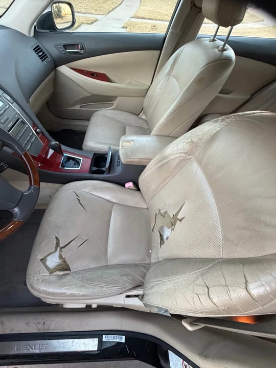 2009 Lexus ES 5th Gen - Image 2 of 5
