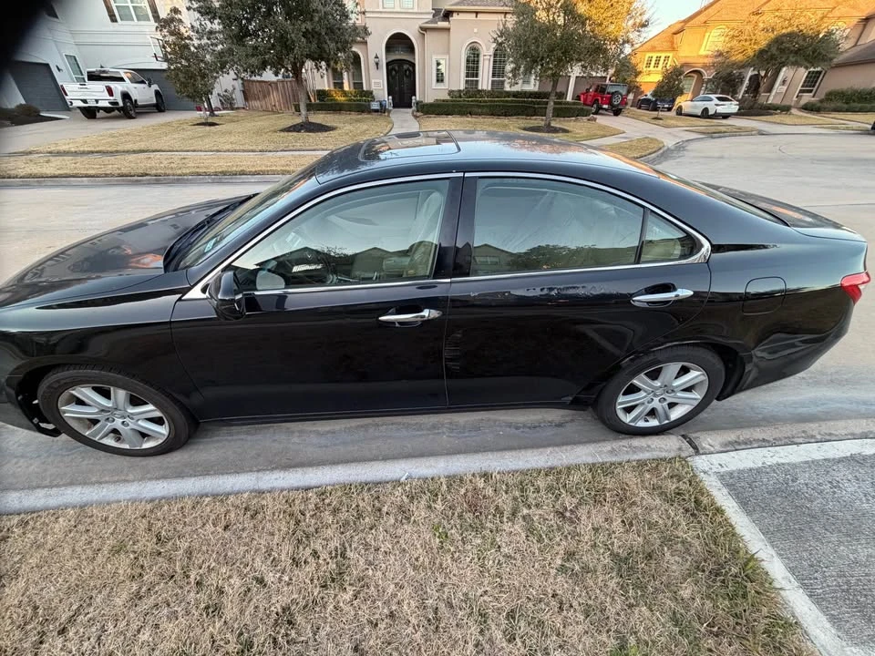 2009 Lexus ES 5th Gen - Image 5 of 5