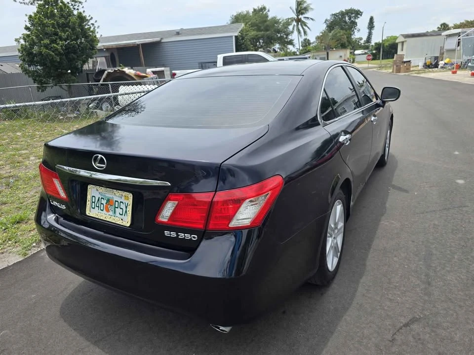 2007 Lexus ES 5th Gen - Image 3 of 10
