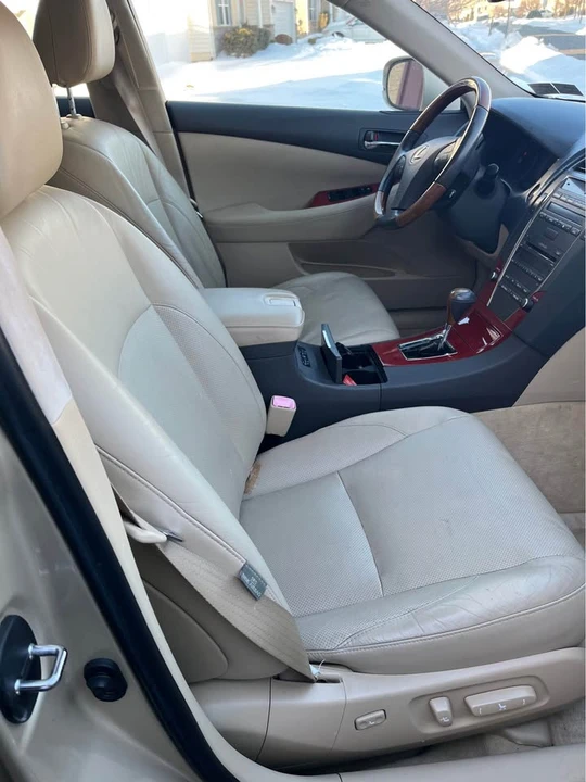 2007 Lexus ES 5th Gen - Image 3 of 10