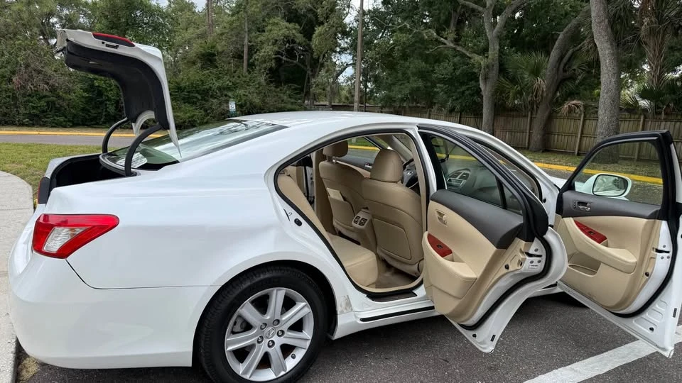 2007 Lexus ES 5th Gen - Image 3 of 9