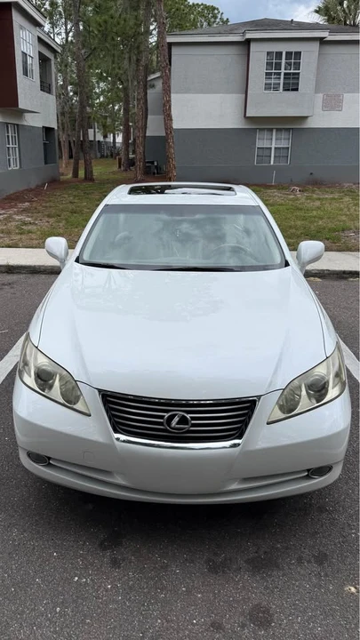 2007 Lexus ES 5th Gen - Image 2 of 9