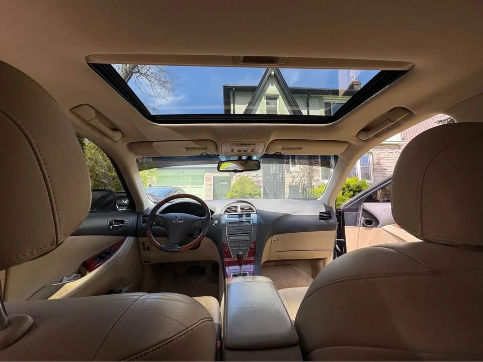 2007 Lexus ES 5th Gen - Image 4 of 9