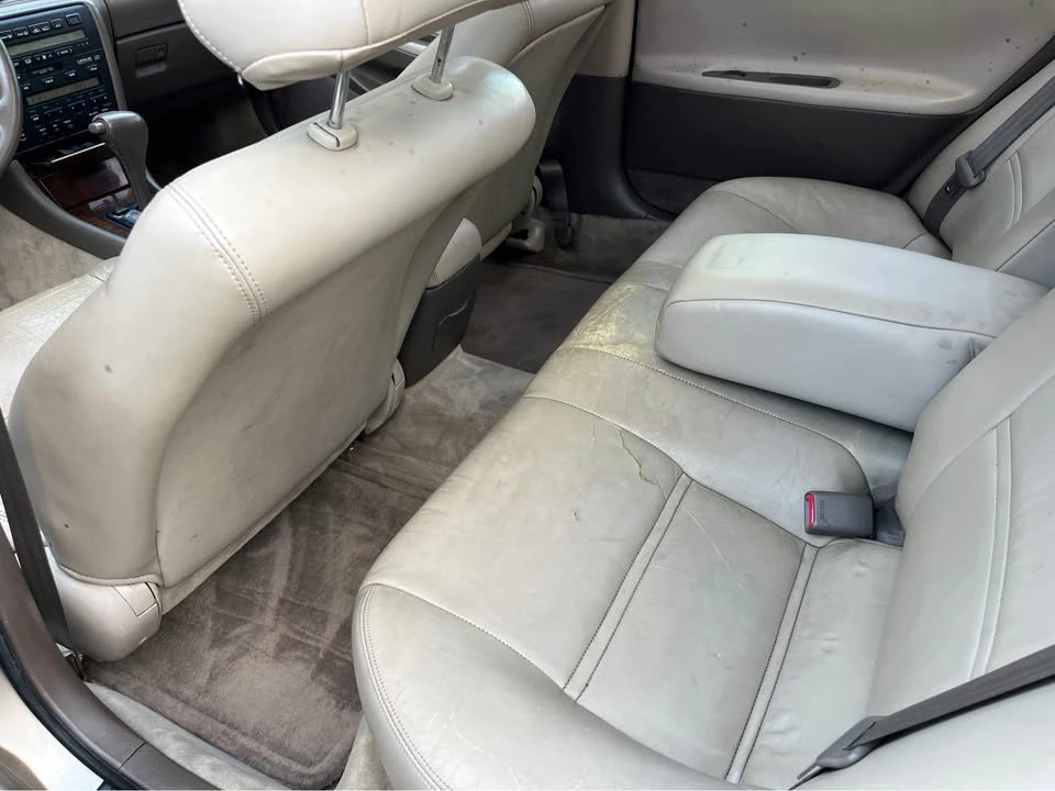 1996 Lexus ES 2nd Gen - Image 10 of 10