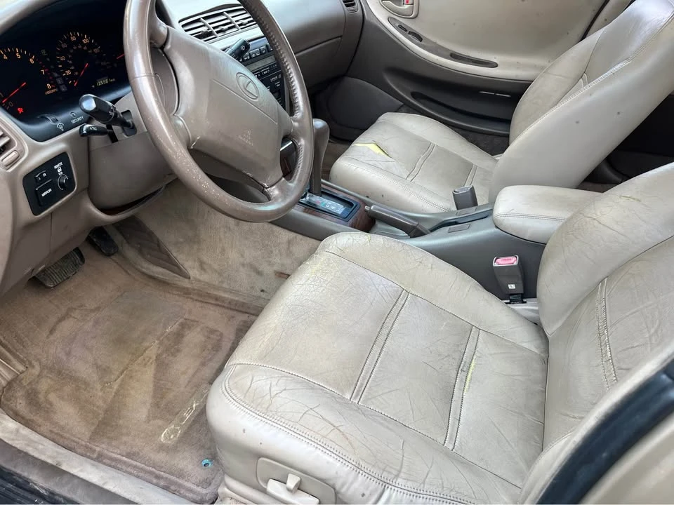 1996 Lexus ES 2nd Gen - Image 8 of 10