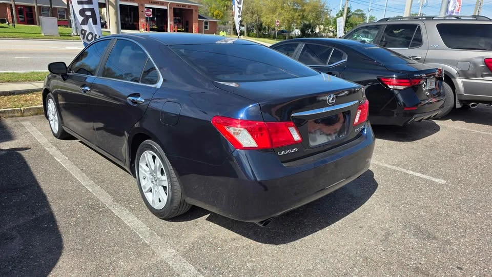 2008 Lexus ES 5th Gen - Image 4 of 5