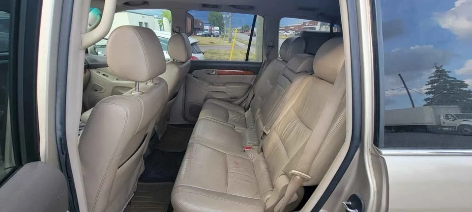 2005 Lexus GX 1st Gen - Image 6 of 7
