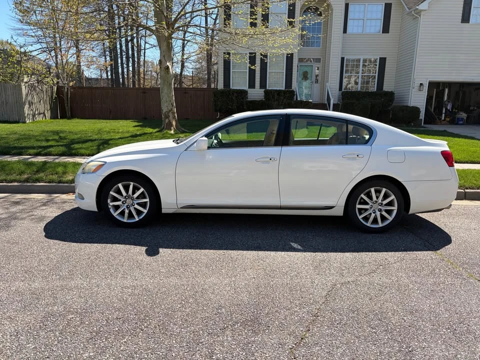 2006 Lexus GS 3rd Gen - Image 2 of 10