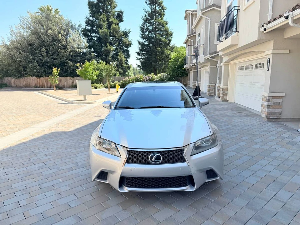2013 Lexus GS 4th Gen - Image 3 of 7
