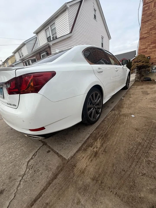 2014 Lexus GS 4th Gen - Image 6 of 10