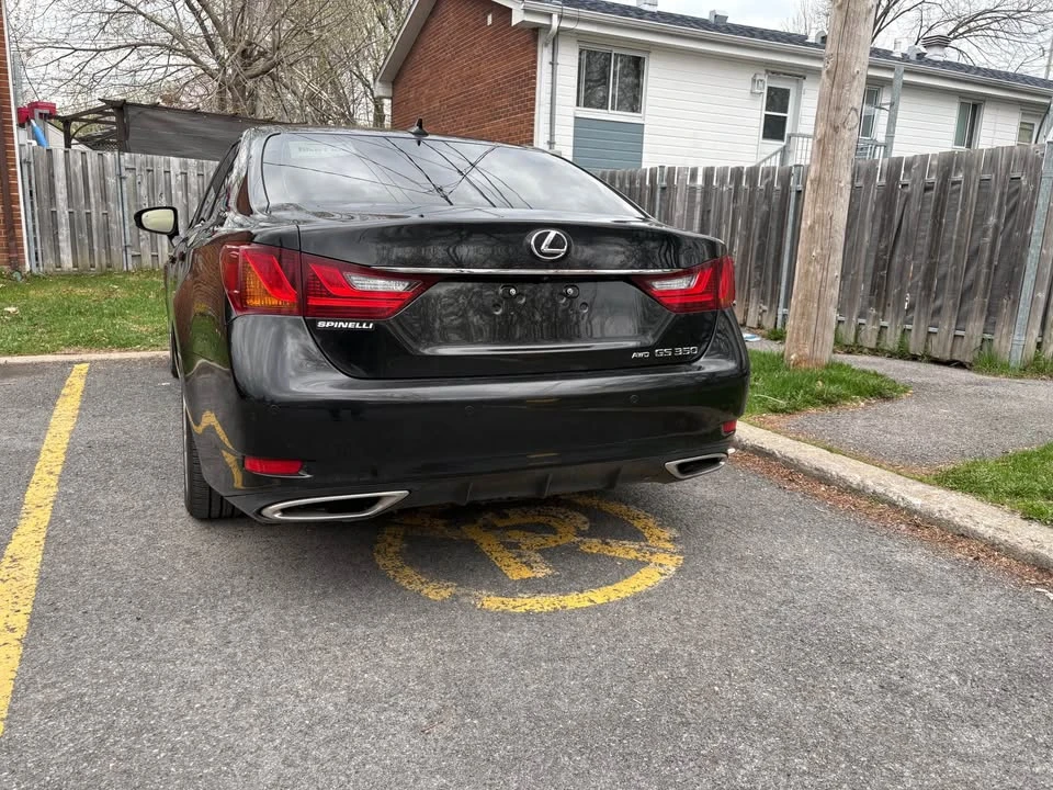 2013 Lexus GS 4th Gen - Image 4 of 10