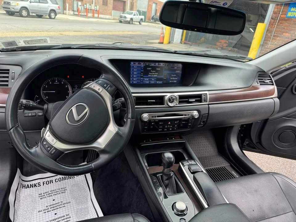 2013 Lexus GS 4th Gen - Image 7 of 9