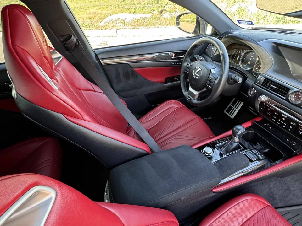2016 Lexus GS F 4th Gen - Image 11 of 23