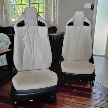 Lexus GS F Front Seats