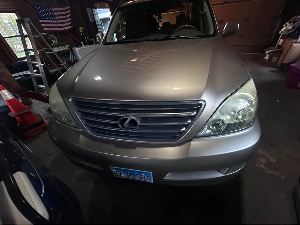 2005 Lexus GX 1st Gen - Image 6 of 10