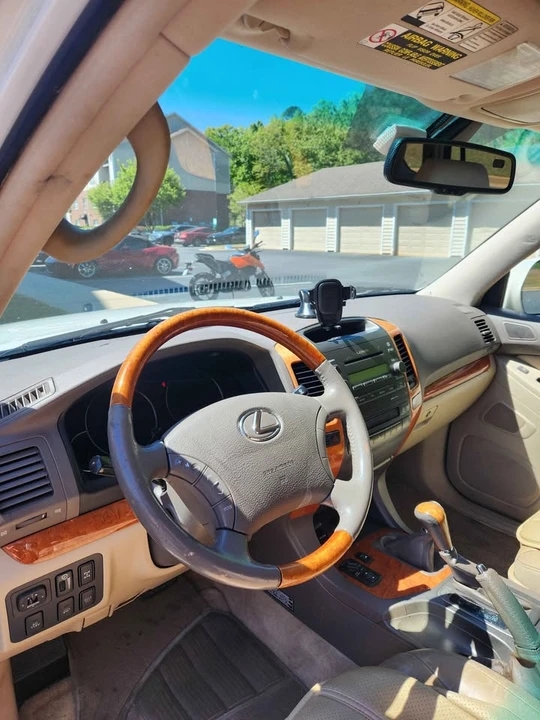 2007 Lexus GX 1st Gen - Image 6 of 10