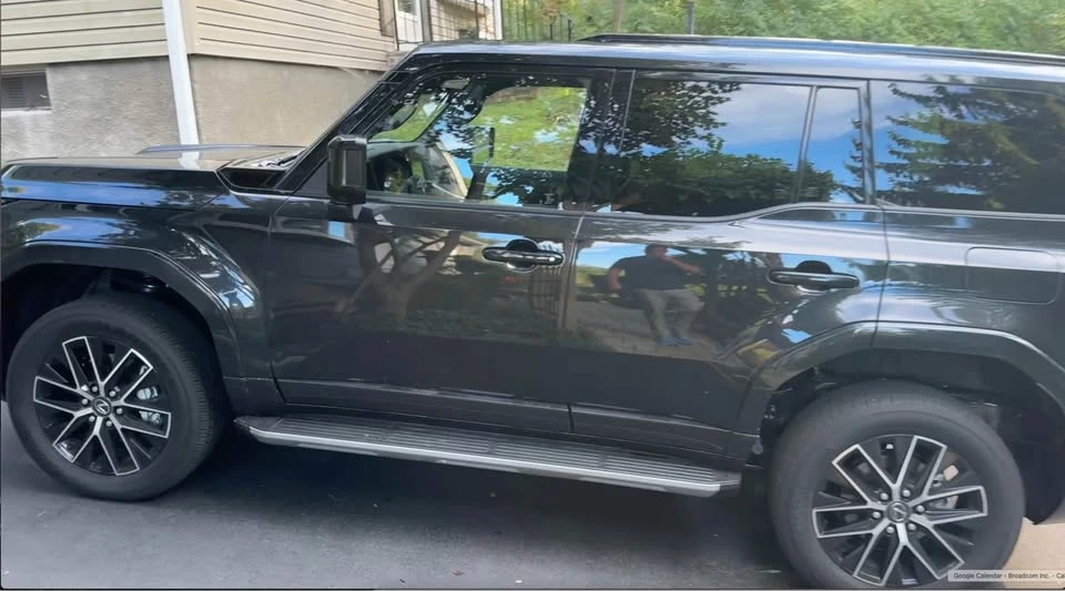 2024 Lexus GX 3rd Gen - Image 2 of 3