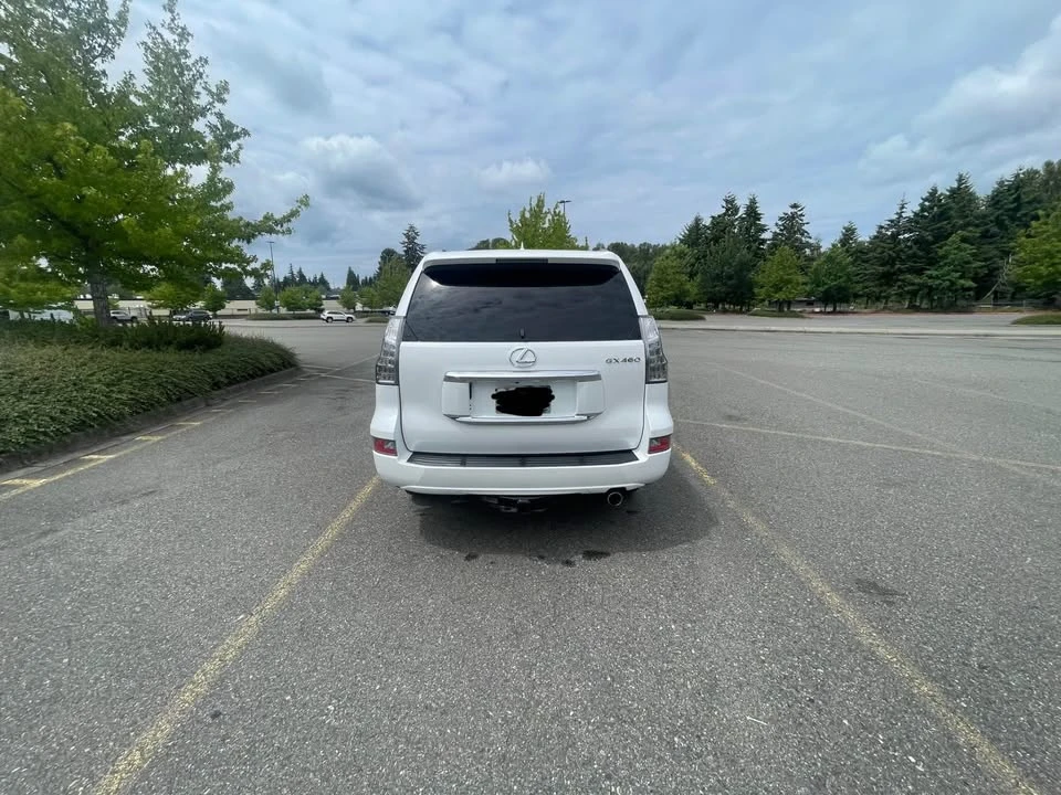 2014 Lexus GX 2nd Gen - Image 2 of 10