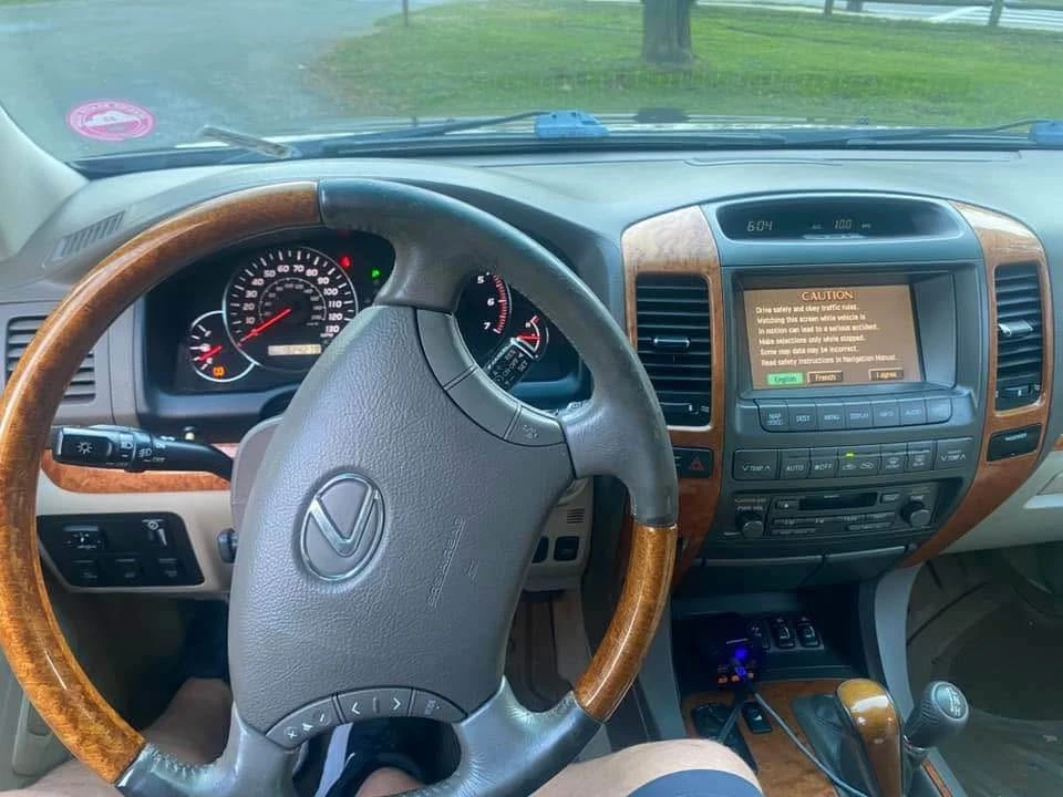 2004 Lexus GX 1st Gen - Image 5 of 5