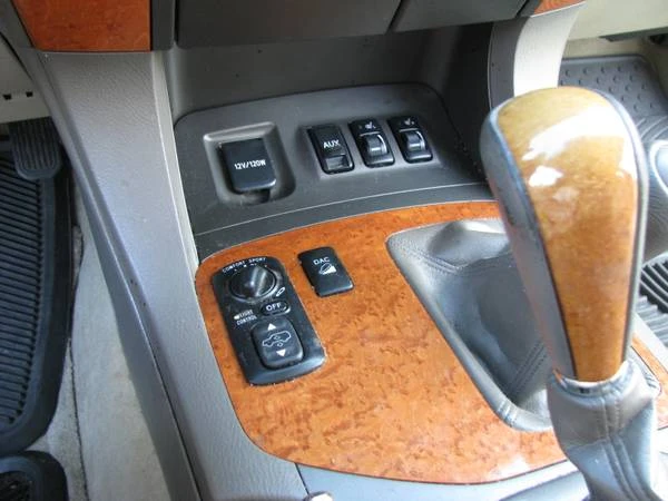 2007 Lexus GX 1st Gen - Image 14 of 17