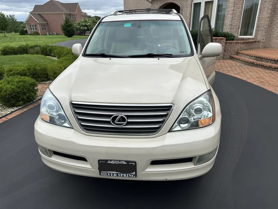 2003 Lexus GX 1st Gen - Image 2 of 9