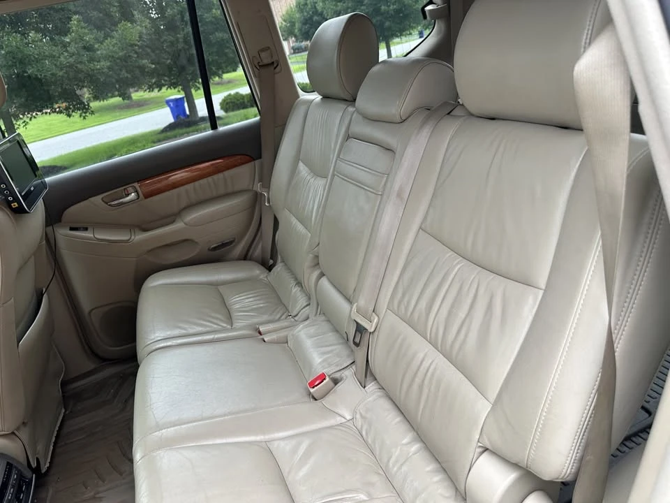 2003 Lexus GX 1st Gen - Image 5 of 9