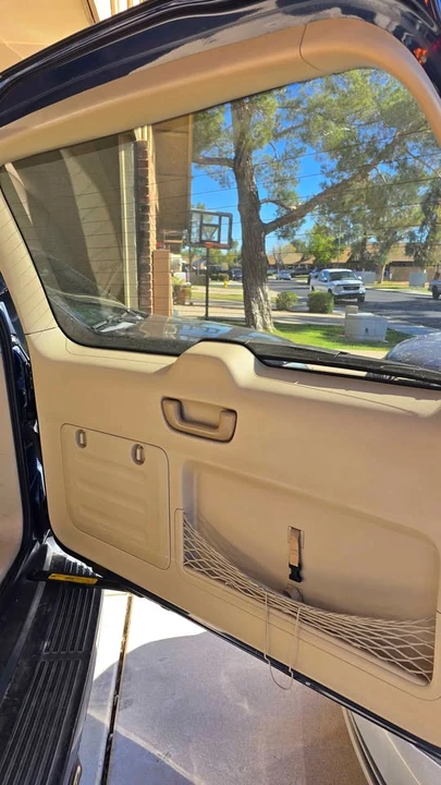 2004 Lexus GX 1st Gen - Image 6 of 10
