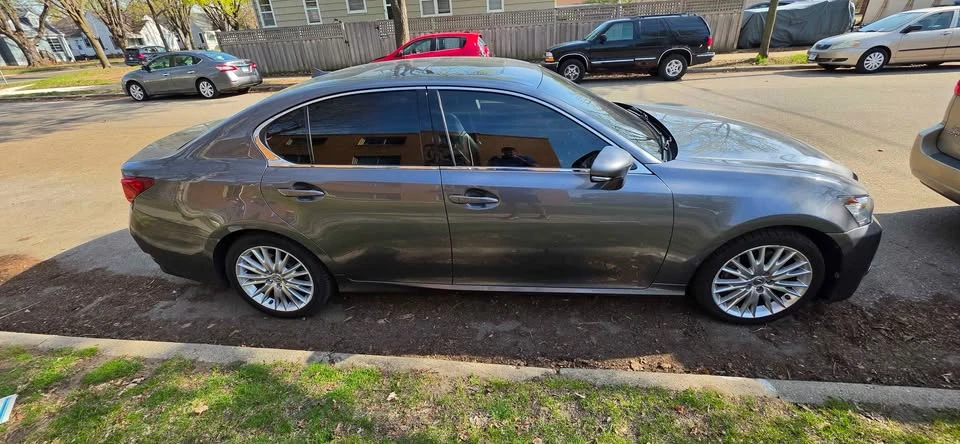2014 Lexus GS 4th Gen - Image 4 of 8