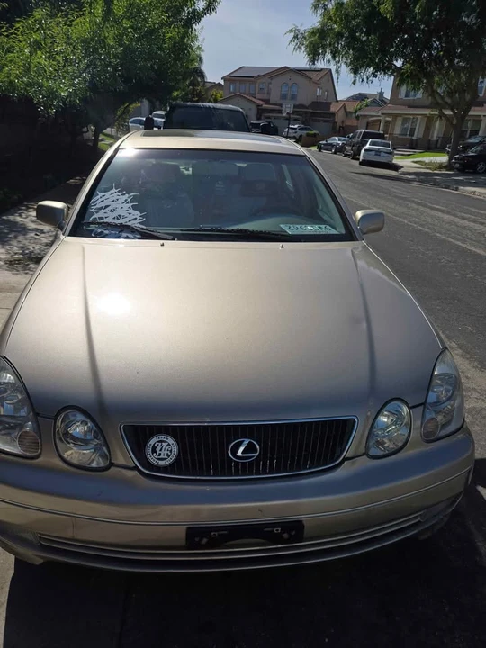 1999 Lexus GS 2nd Gen - Image 2 of 8