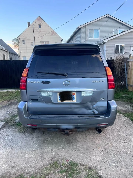 2004 Lexus GX 1st Gen - Image 8 of 8