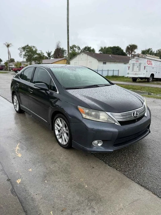 2011 Lexus HS - Image 3 of 8