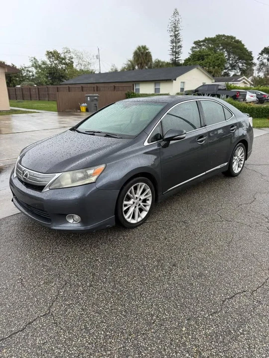 2011 Lexus HS - Image 4 of 5