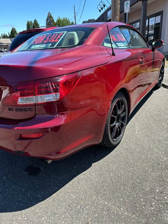 2010 Lexus IS 2nd Gen - Image 4 of 10