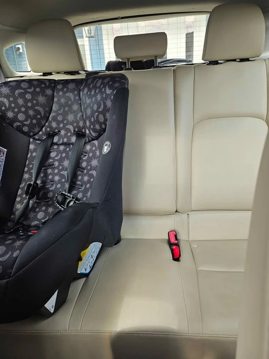 2012 Lexus CT - Image 5 of 8