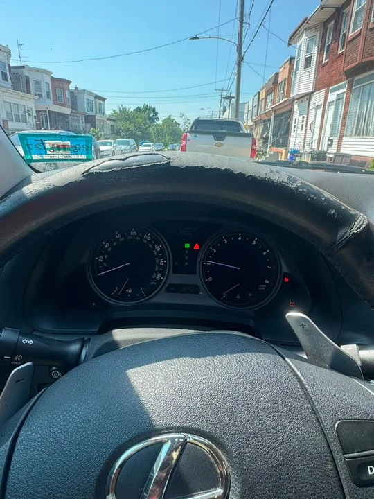 2006 Lexus IS 2nd Gen - Image 6 of 10