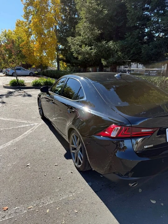 Lexus IS 3rd Gen - Image 6 of 7