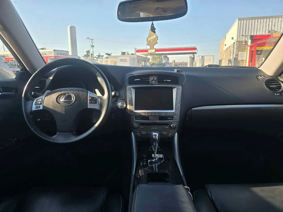 2011 Lexus IS 2nd Gen - Image 6 of 8