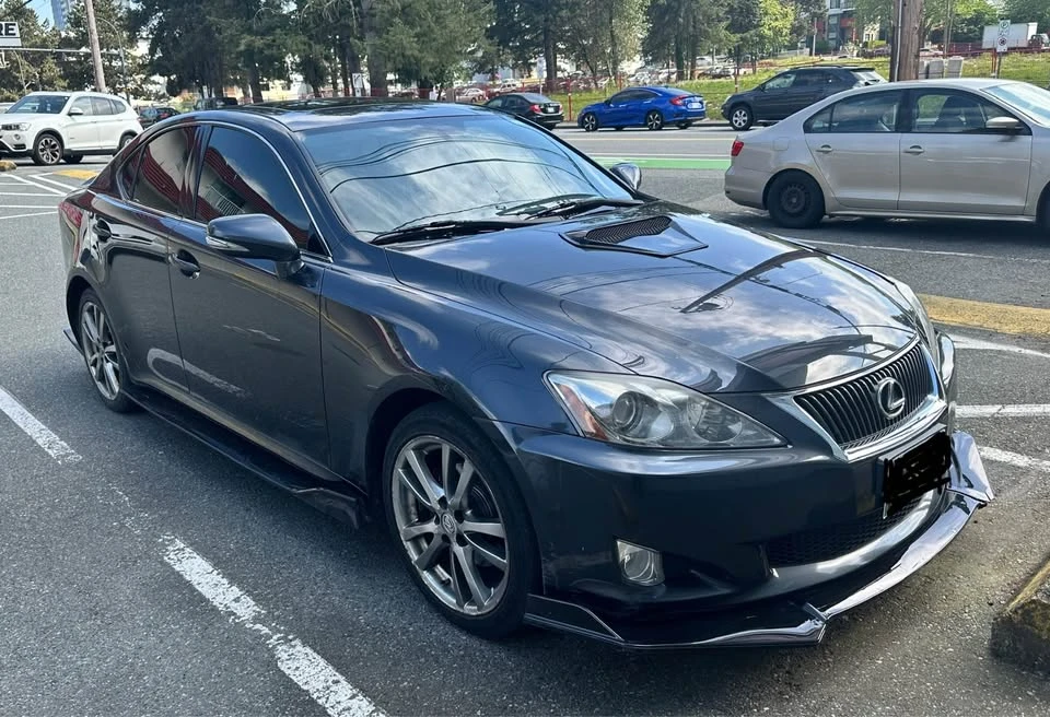 2010 Lexus IS 2nd Gen - Image 4 of 4