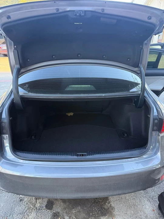 2015 Lexus IS 3rd Gen - Image 10 of 10