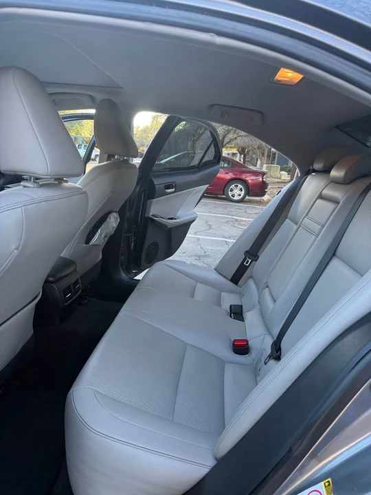 2015 Lexus IS 3rd Gen - Image 7 of 10