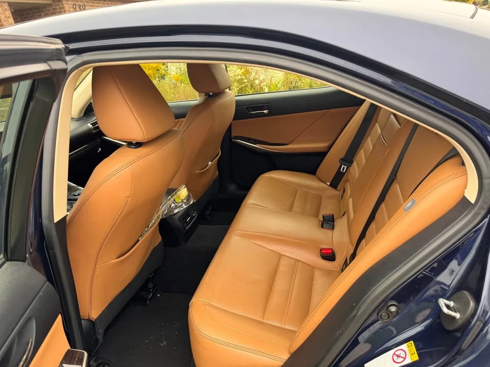 2015 Lexus IS 3rd Gen - Image 6 of 8