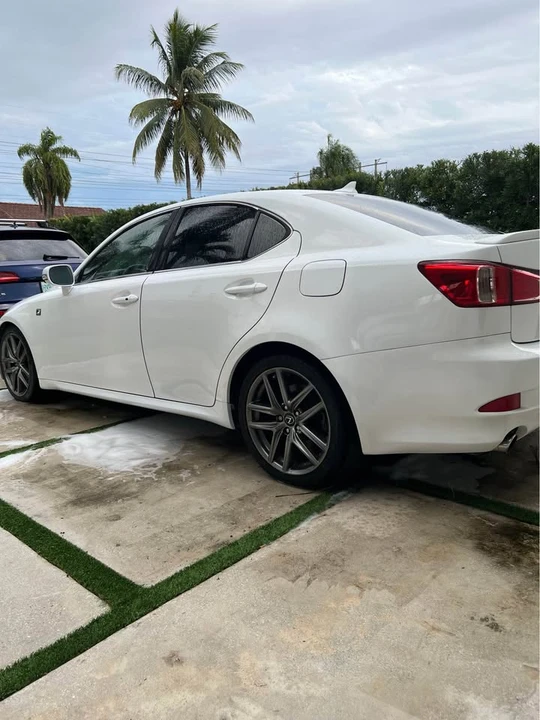 2012 Lexus IS F 2nd Gen - Image 9 of 10