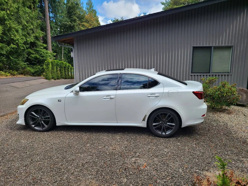 2012 Lexus IS 2nd Gen - Image 6 of 10
